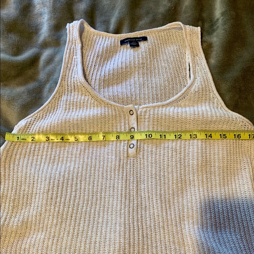 American Eagle white sweater tank size M (Juniors) - Picture 3 of 7